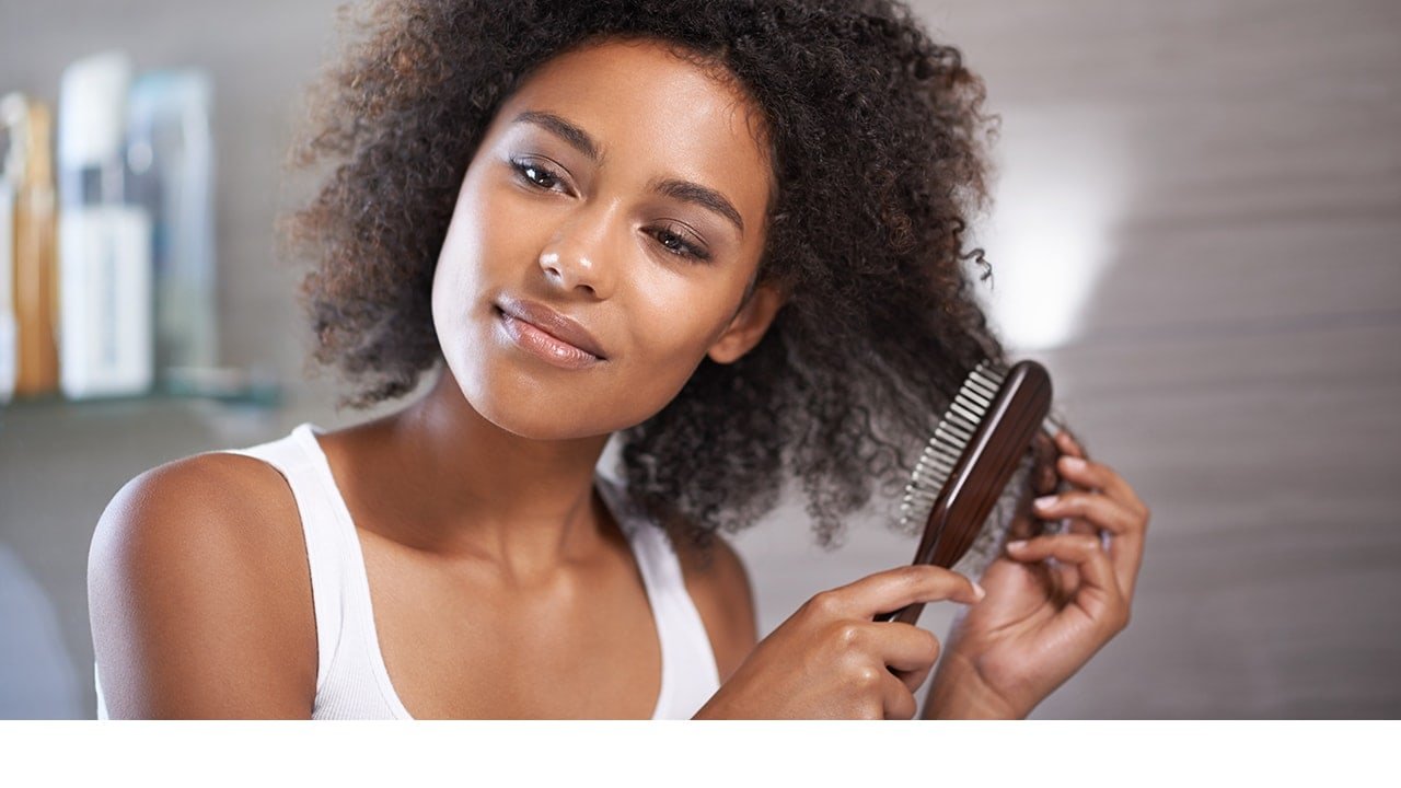 Loreal Paris BMAG Article How To Detangle Curly Hair D